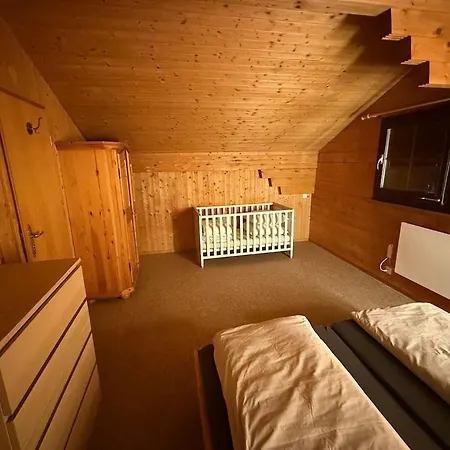 شقة Chalet Apartment Faulensee *