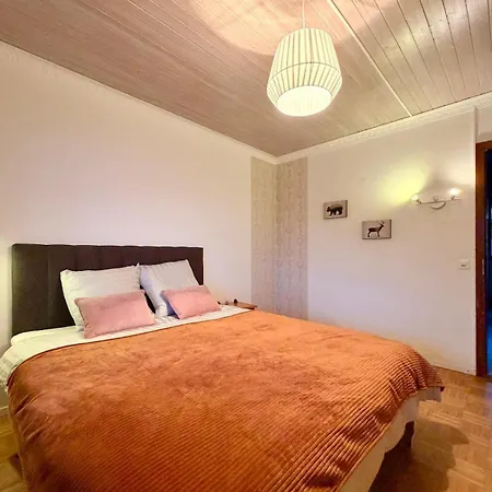 Chalet Apartment Faulensee